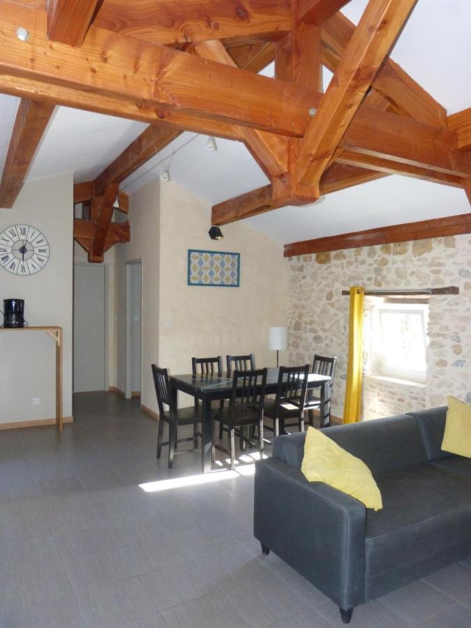 Le Chemin Des Pouzes Apartment Vallon-Pont-d'Arc Exterior photo
